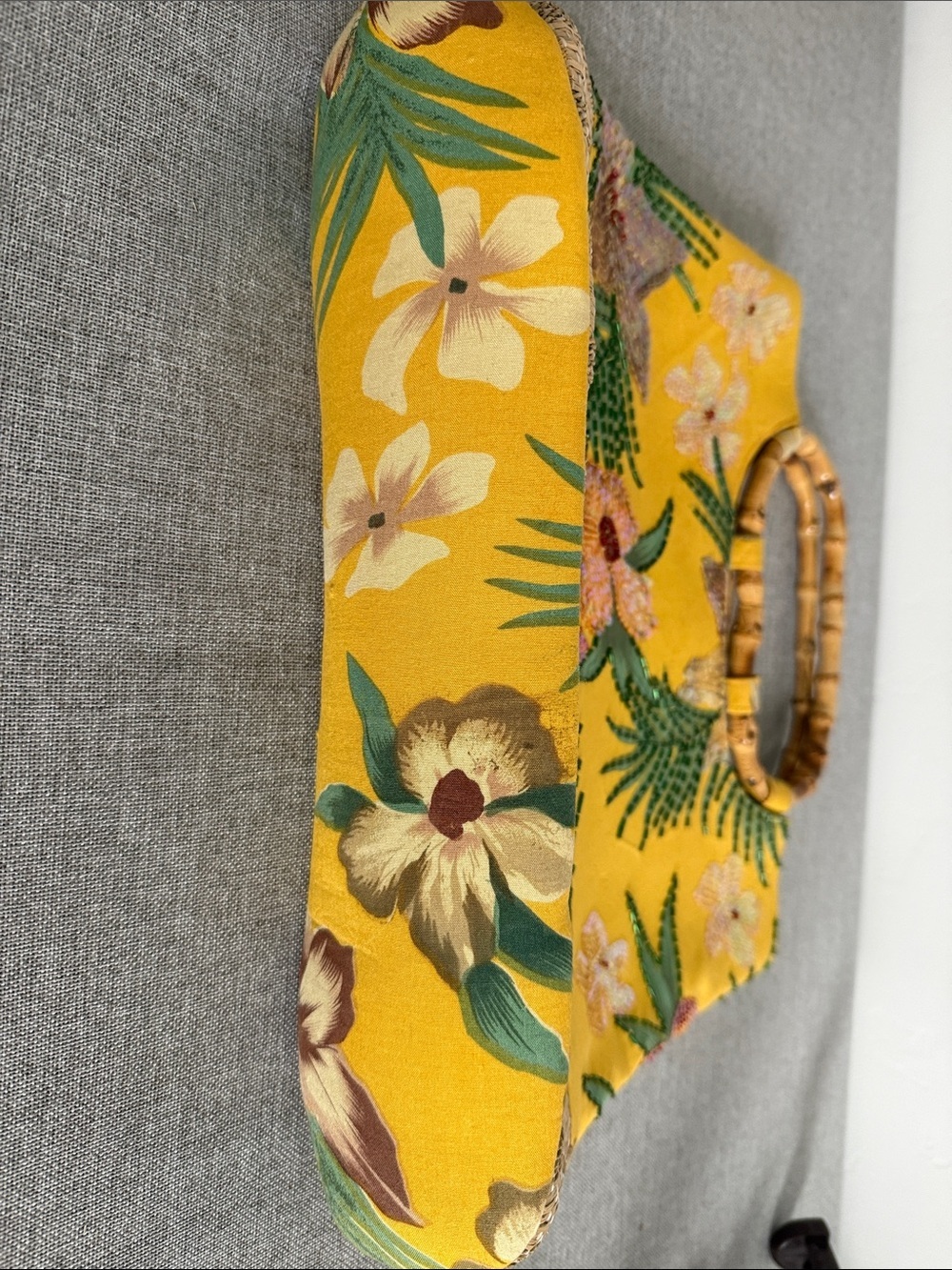 Yellow vintage Floral Bamboo-Handle Tote Bag - Picture 5 of 16
